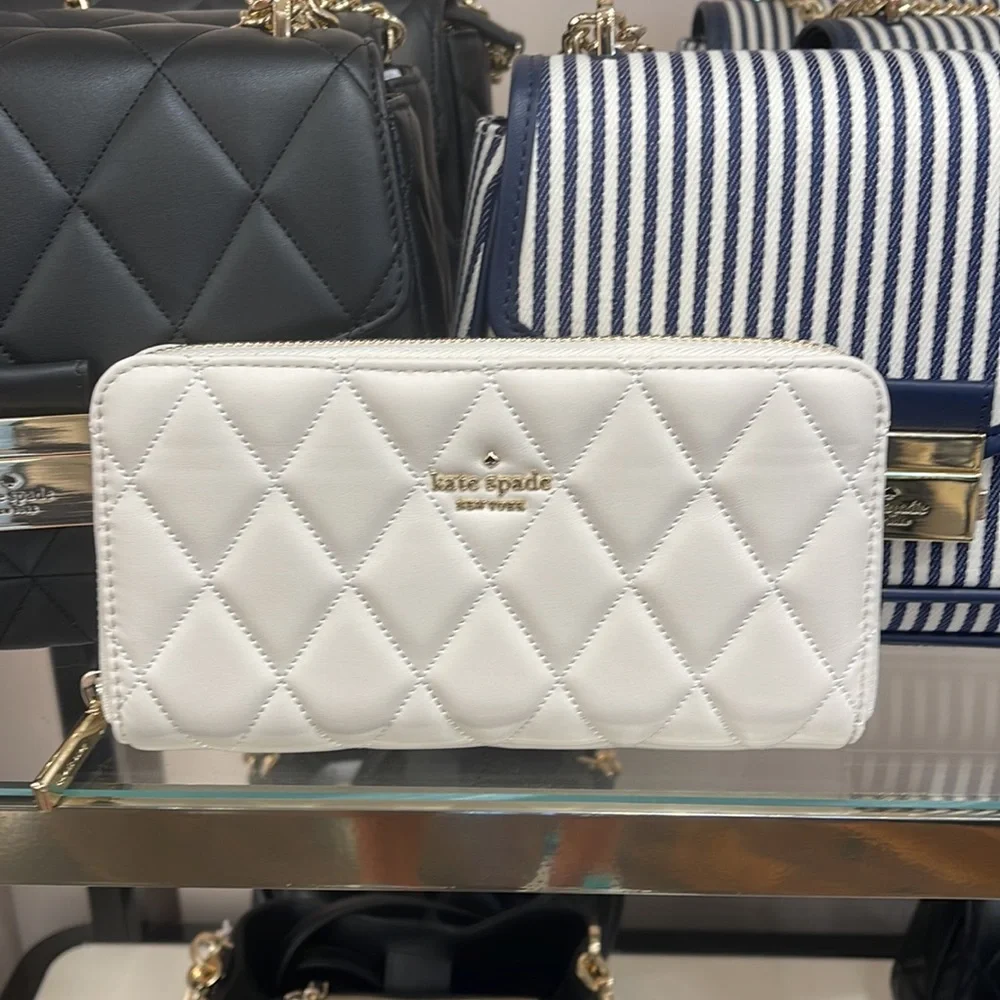 Kate Spade Carey Large Continential Wallet
Parchment - Picture 14 of 16